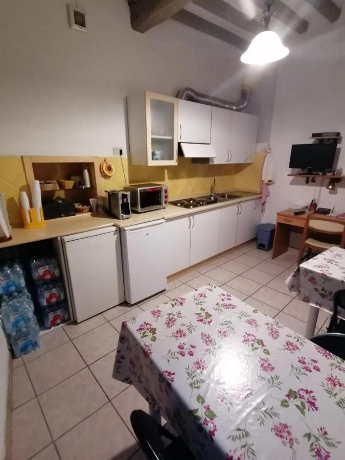 Camere La Torre Volterra Kültér fotó